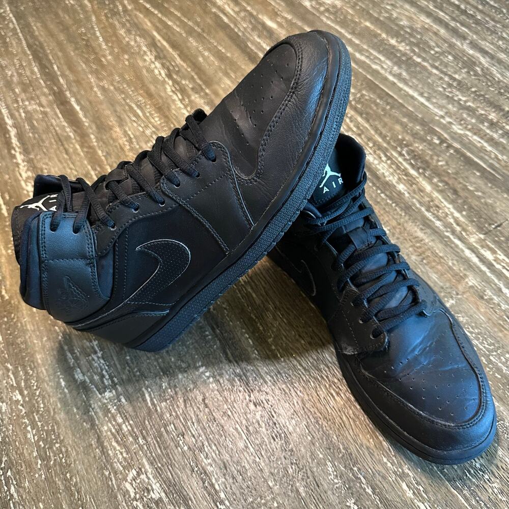 Nike Air Jordan 1 Mid Triple Black 2016 Sneakers Men’s Size 11